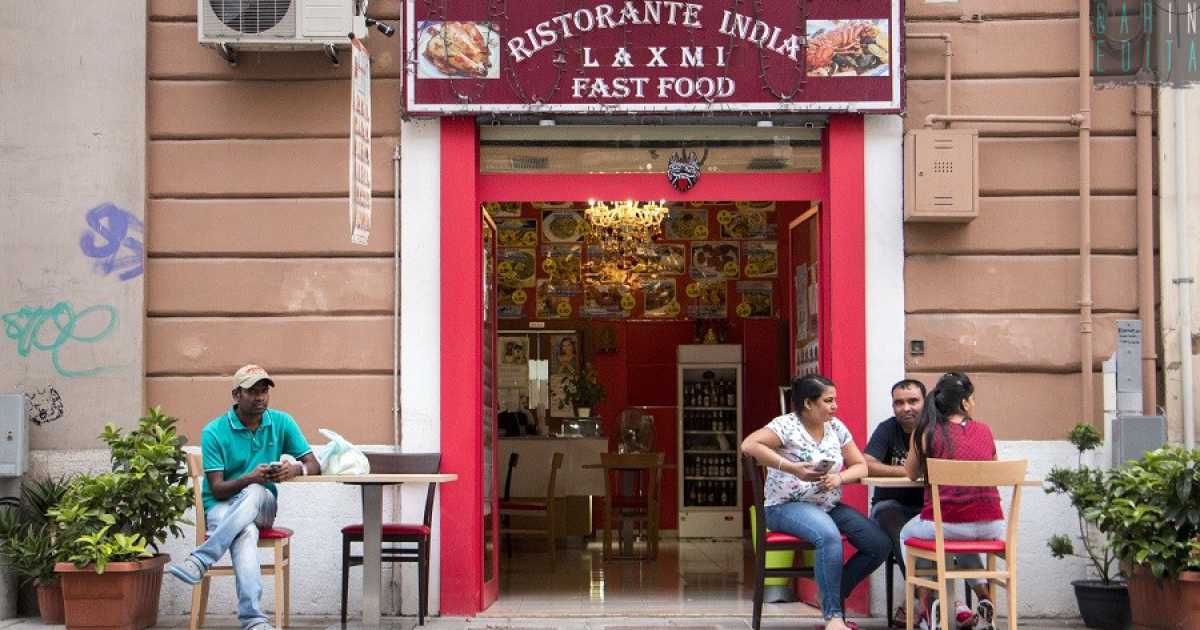 Ristoranti indiani, fast food olandesi, coiffeur cinesi: il "mondo" in un angolo di Bari